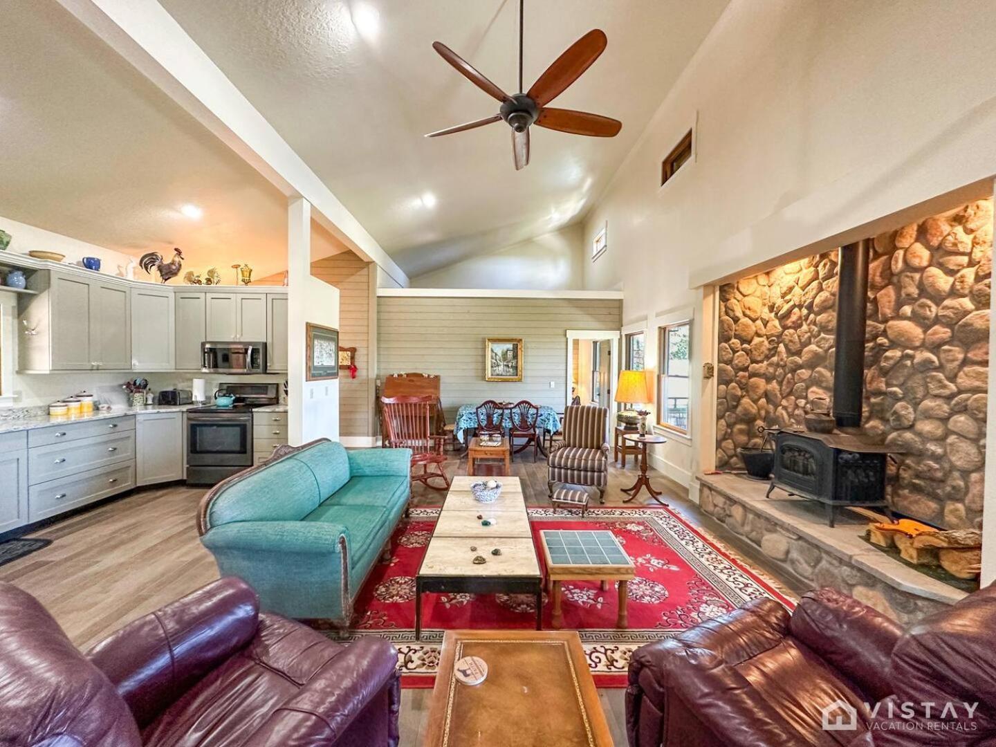 Villa Summit Pines Hideaway - Amazing Mountain Views! Duck Creek Village Exterior foto